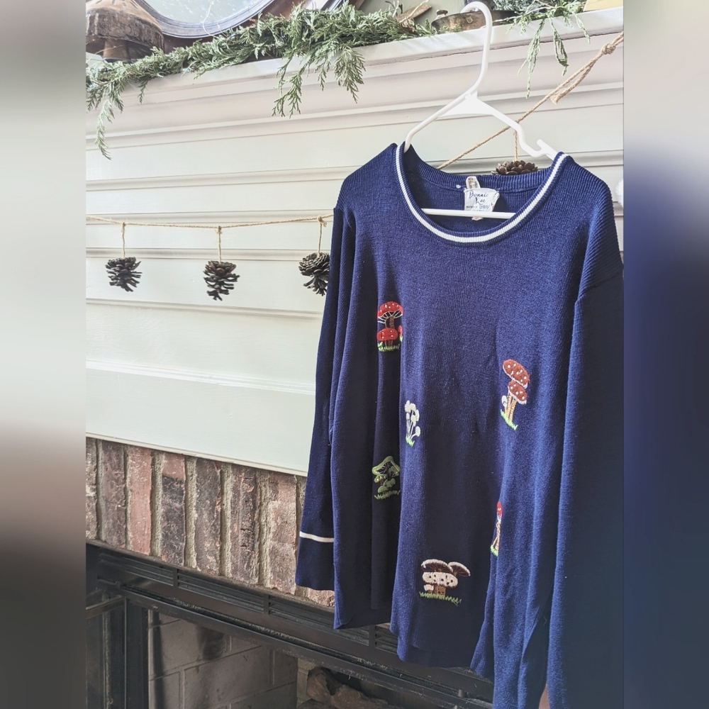 Vintage Mushroom Sweater Bonnie Lee by Leroy (size 40)